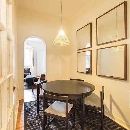 Lägenhet Merces Flat Lisboa